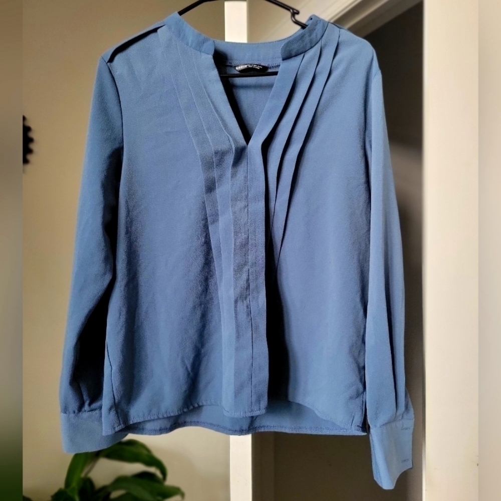 Women Notched Neck Pleated Decoration Blouse Blue size: 8/10